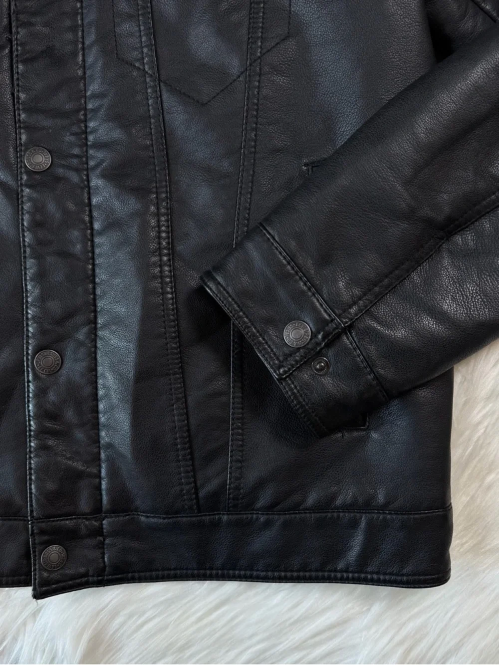 Levi's‎ Faux Leather Sherpa Trucker Jacket